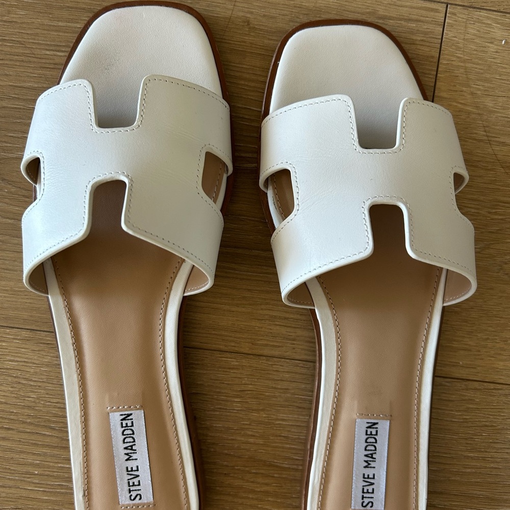 Steve Madden Cream Slide Sandals